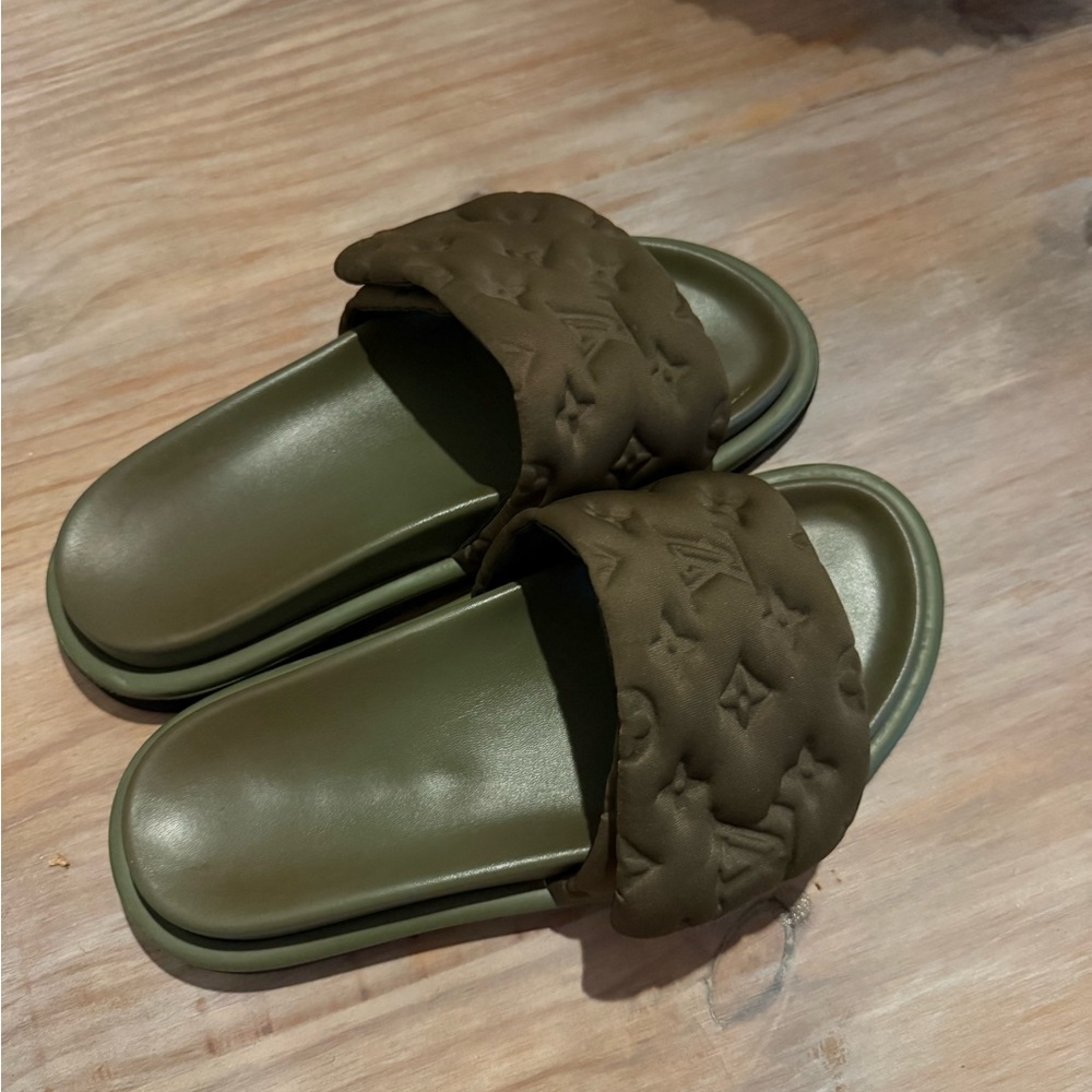 Olive Green Quilted Logo Slide Sandals - Women